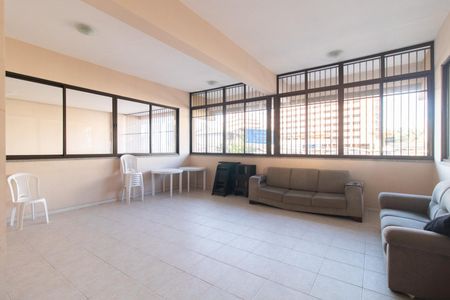 Apartamento à venda com 64m², 2 quartos e 1 vagaÁrea comum - Salão de festas