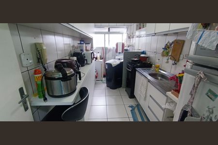 Apartamento à venda com 52m², 2 quartos e 1 vagaCozinha