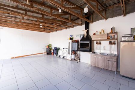 Casa à venda com 98m², 3 quartos e 5 vagasArea comum