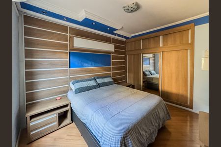 Casa à venda com 119m², 3 quartos e 4 vagasSuíte