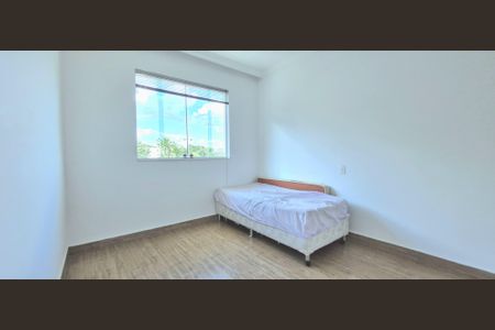 Casa de condomínio para alugar com 350m², 4 quartos e 2 vagasQuarto 2