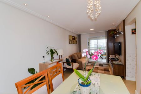 Apartamento à venda com 75m², 3 quartos e 2 vagas Apartamento à venda com 75m², 3 quartos e 2 vagasSala