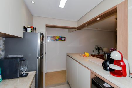 Apartamento à venda com 75m², 3 quartos e 2 vagas Apartamento à venda com 75m², 3 quartos e 2 vagasCozinha