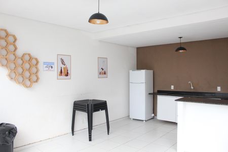 Apartamento para alugar com 43m², 2 quartos e 1 vagaÁrea comum - Churrasqueira