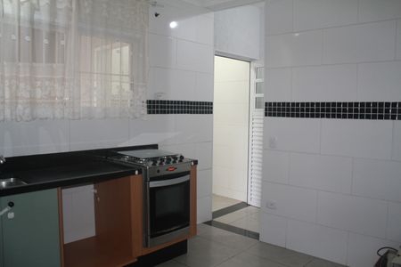 Casa para alugar com 220m², 3 quartos e 1 vagaCozinha