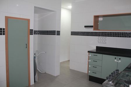 Casa para alugar com 220m², 3 quartos e 1 vagaCozinha