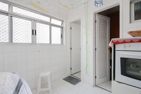 Apartamento à venda com 90m², 3 quartos e 2 vagas Apartamento à venda com 90m², 3 quartos e 2 vagasÁrea de Serviço