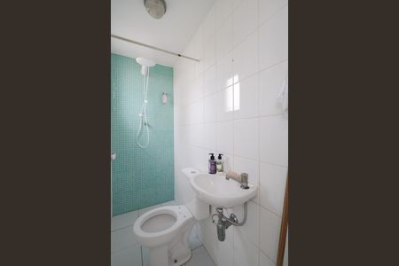 Apartamento à venda com 90m², 3 quartos e 2 vagas Apartamento à venda com 90m², 3 quartos e 2 vagasBanheiro de Serviço