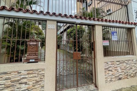Casa à venda com 120m², 4 quartos e sem vagaFachada da Rua