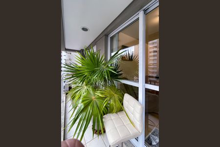 Apartamento à venda com 54m², 2 quartos e 1 vagaVaranda