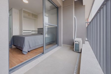 Studio para alugar com 24m², 1 quarto e sem vaga Studio para alugar com 24m², 1 quarto e sem vagaVaranda
