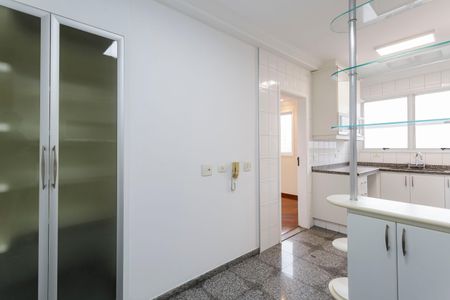 Apartamento para alugar com 144m², 3 quartos e 4 vagasCozinha
