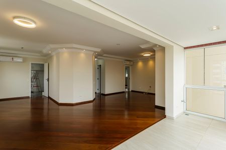 Apartamento para alugar com 144m², 3 quartos e 4 vagasSala