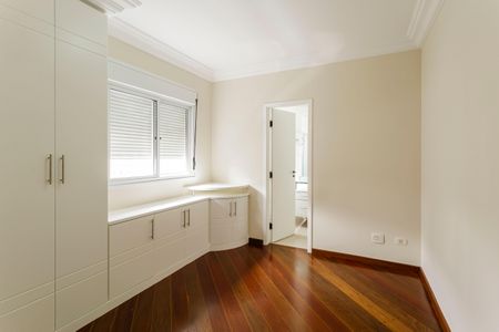 Apartamento para alugar com 144m², 3 quartos e 4 vagasSuíte 3