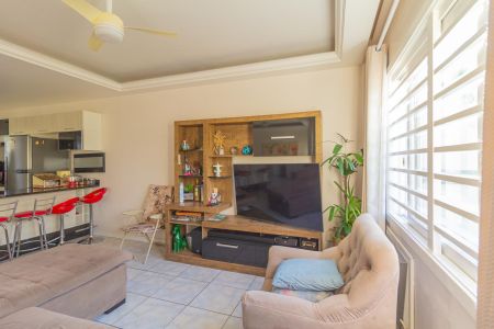 Casa à venda com 200m², 3 quartos e 3 vagas Casa à venda com 200m², 3 quartos e 3 vagasSala