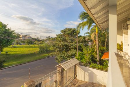 Casa à venda com 200m², 3 quartos e 3 vagas Casa à venda com 200m², 3 quartos e 3 vagasVista da Sacada da Suíte