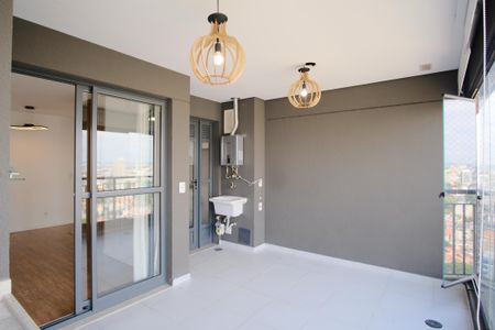 Apartamento à venda com 60m², 2 quartos e 1 vagaVaranda