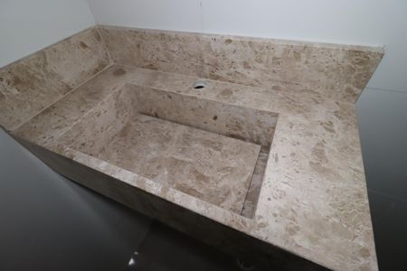 Apartamento à venda com 54m², 1 quarto e 1 vagaBanheiro Social - Pia