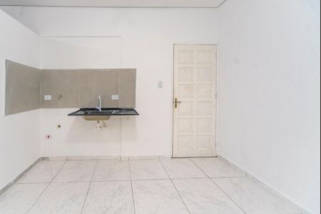 Studio para alugar com 40m², 1 quarto e sem vaga Studio para alugar com 40m², 1 quarto e sem vagaCozinha e Área de Serviço da Kitnet