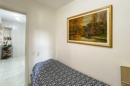 Apartamento à venda com 135m², 3 quartos e 1 vagaQuarto Serviço