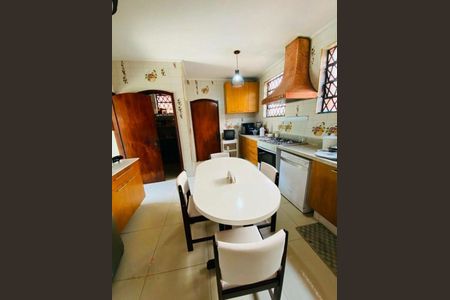 Casa à venda com 6 quartos, 620m² em Morumbi, São Paulo