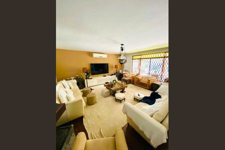 Casa à venda com 6 quartos, 620m² em Morumbi, São Paulo