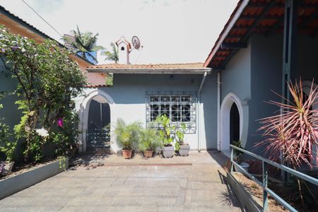 Casa à venda com 340m², 6 quartos e 2 vagasGaragem