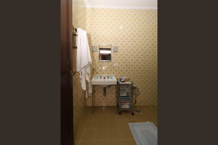 Casa à venda com 340m², 6 quartos e 2 vagasBanheiro da casa 3