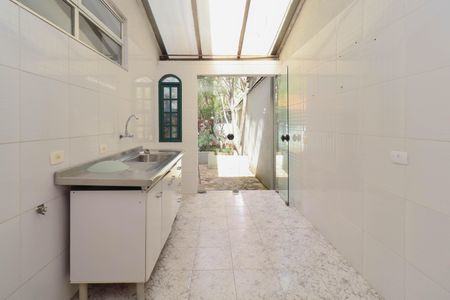 Casa à venda com 340m², 6 quartos e 2 vagasCozinha da casa 2