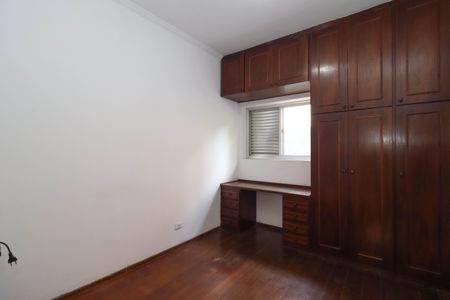 Casa à venda com 340m², 6 quartos e 2 vagasQuarto 3