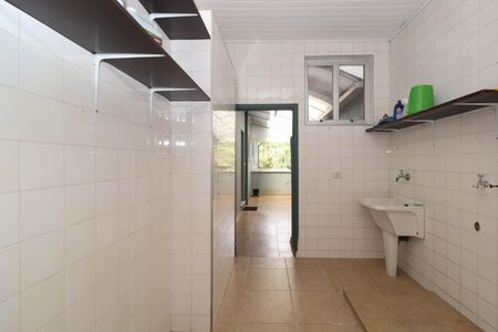 Casa à venda com 340m², 6 quartos e 2 vagasÁrea de Serviço