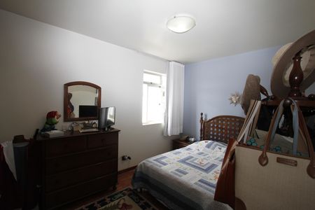 Apartamento à venda com 140m², 4 quartos e 2 vagasQuarto 3