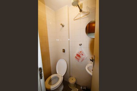 Apartamento à venda com 140m², 4 quartos e 2 vagasBanheiro de serviço