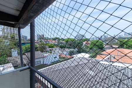 Casa à venda com 381m², 5 quartos e 6 vagasVista da Sacada do Sótão