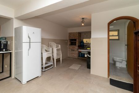 Casa à venda com 381m², 5 quartos e 6 vagasChurrasqueira