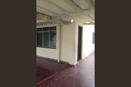 Casa à venda com 279m², 5 quartos e 2 vagas