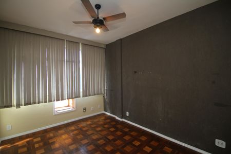 Apartamento para alugar com 64m², 2 quartos e 1 vagaSala