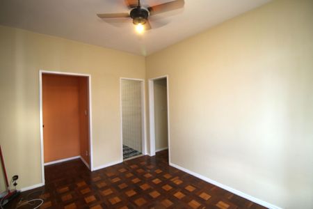 Apartamento para alugar com 64m², 2 quartos e 1 vagaSala