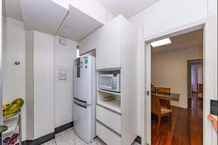Apartamento à venda com 120m², 3 quartos e 2 vagasCozinha