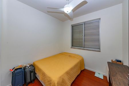 Apartamento à venda com 120m², 3 quartos e 2 vagasQuarto 2