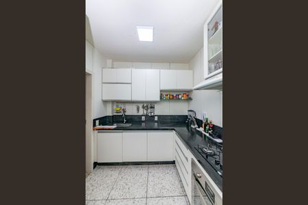 Apartamento à venda com 120m², 3 quartos e 2 vagasCozinha