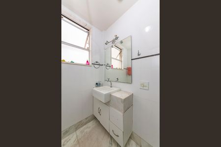 Apartamento à venda com 120m², 3 quartos e 2 vagasBanheiro Social