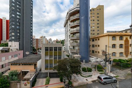 Apartamento à venda com 120m², 3 quartos e 2 vagasSuíte