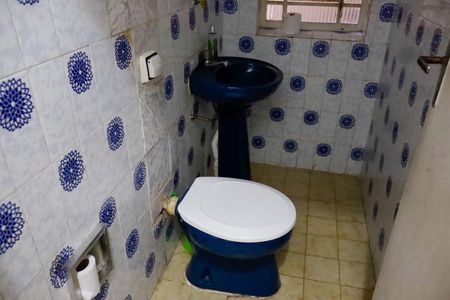 Casa à venda com 280m², 4 quartos e 2 vagasLavabo