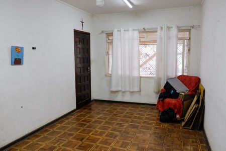 Casa à venda com 280m², 4 quartos e 2 vagasSala