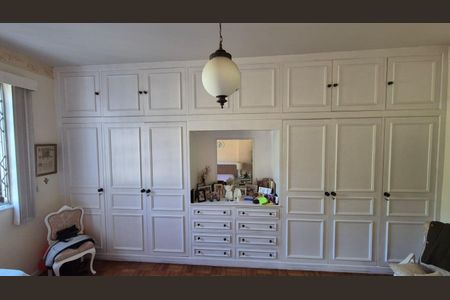 Casa à venda com 400m², 4 quartos e 5 vagasQuarto 3