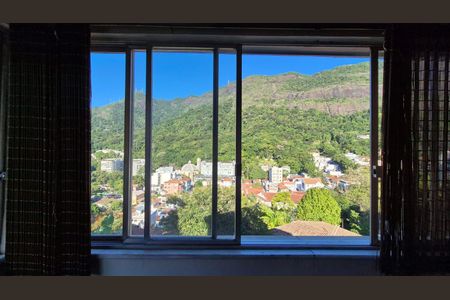 Casa à venda com 400m², 4 quartos e 5 vagasQuarto 4