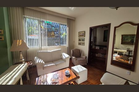 Casa à venda com 400m², 4 quartos e 5 vagasSala de Estar