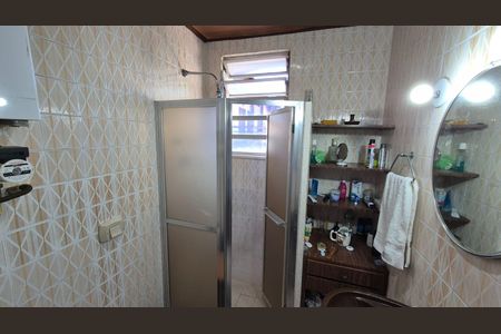 Casa à venda com 400m², 4 quartos e 5 vagasBanheiro 2