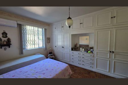 Casa à venda com 400m², 4 quartos e 5 vagasQuarto 3